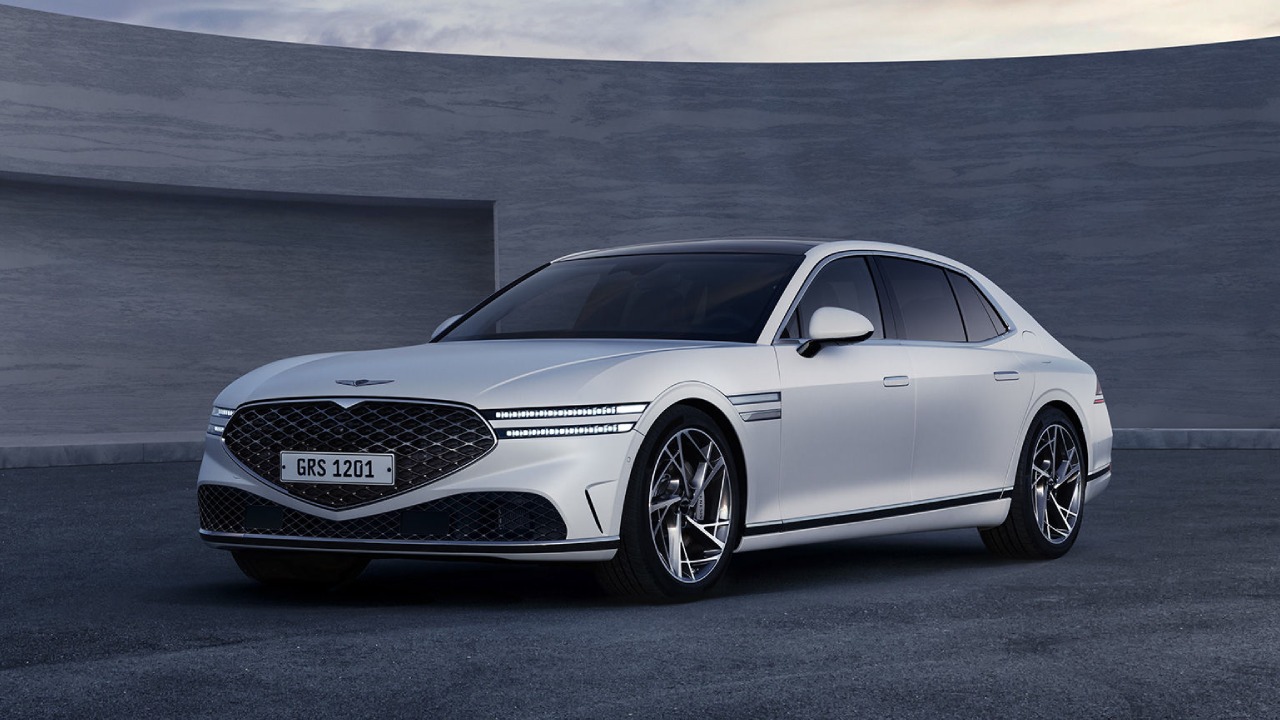 Prices and Specifications for Genesis G90 5.0L Limousine Prestige 2023